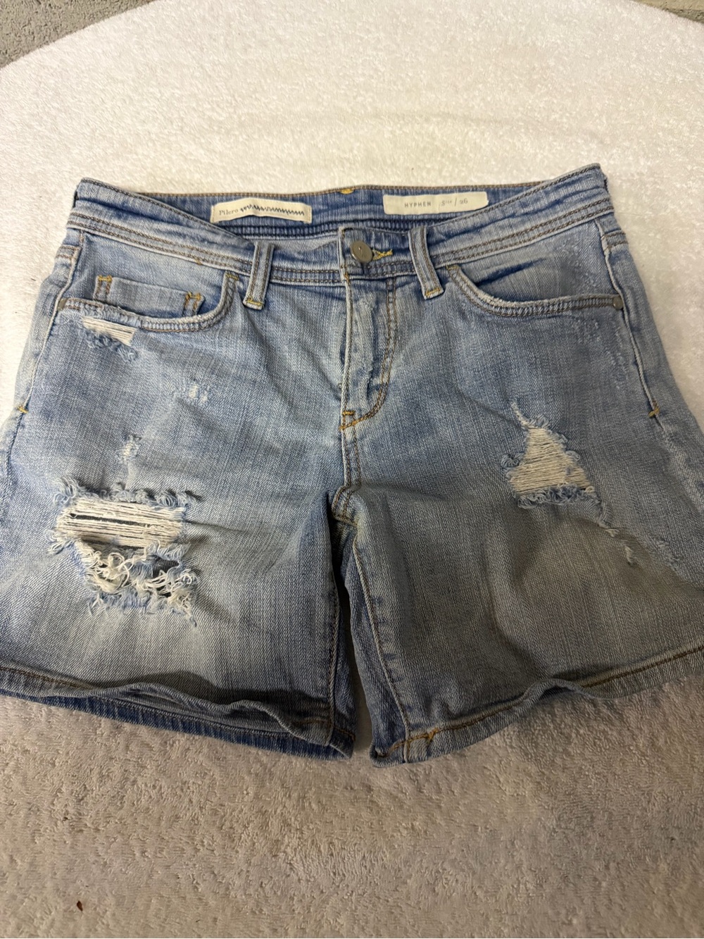 Pilcro & the Letterpress Anthropologie Hyphen distressed women’s shorts sz 26